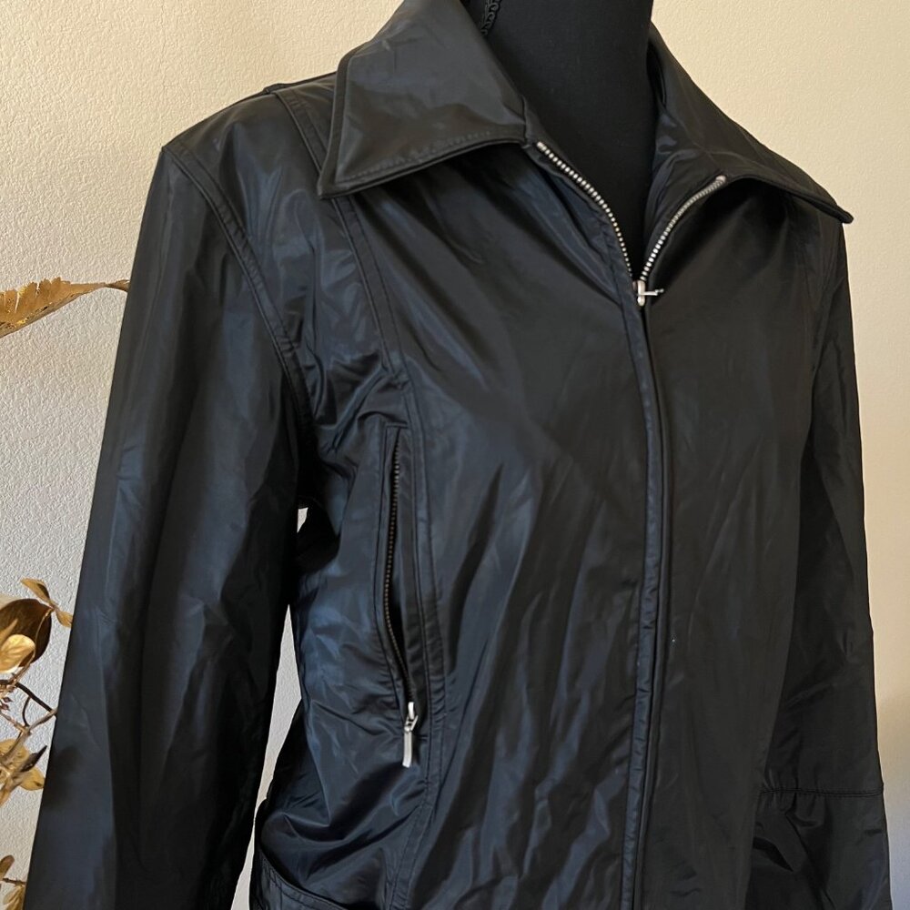 Outbrook Minimalist Black Zip Up Jacket with Glossy Finish and Outer Pockets M - Picture 2 of 11